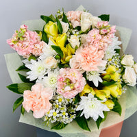 World teachers' day flowers, local school flowers, same day delivery, fresh flowers