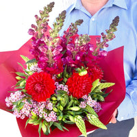 Flowers, bright colours, celebration flowers, classic, fresh flowers, local delivery
